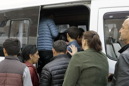 Armenia Azerbaijan Tensions Evacuees