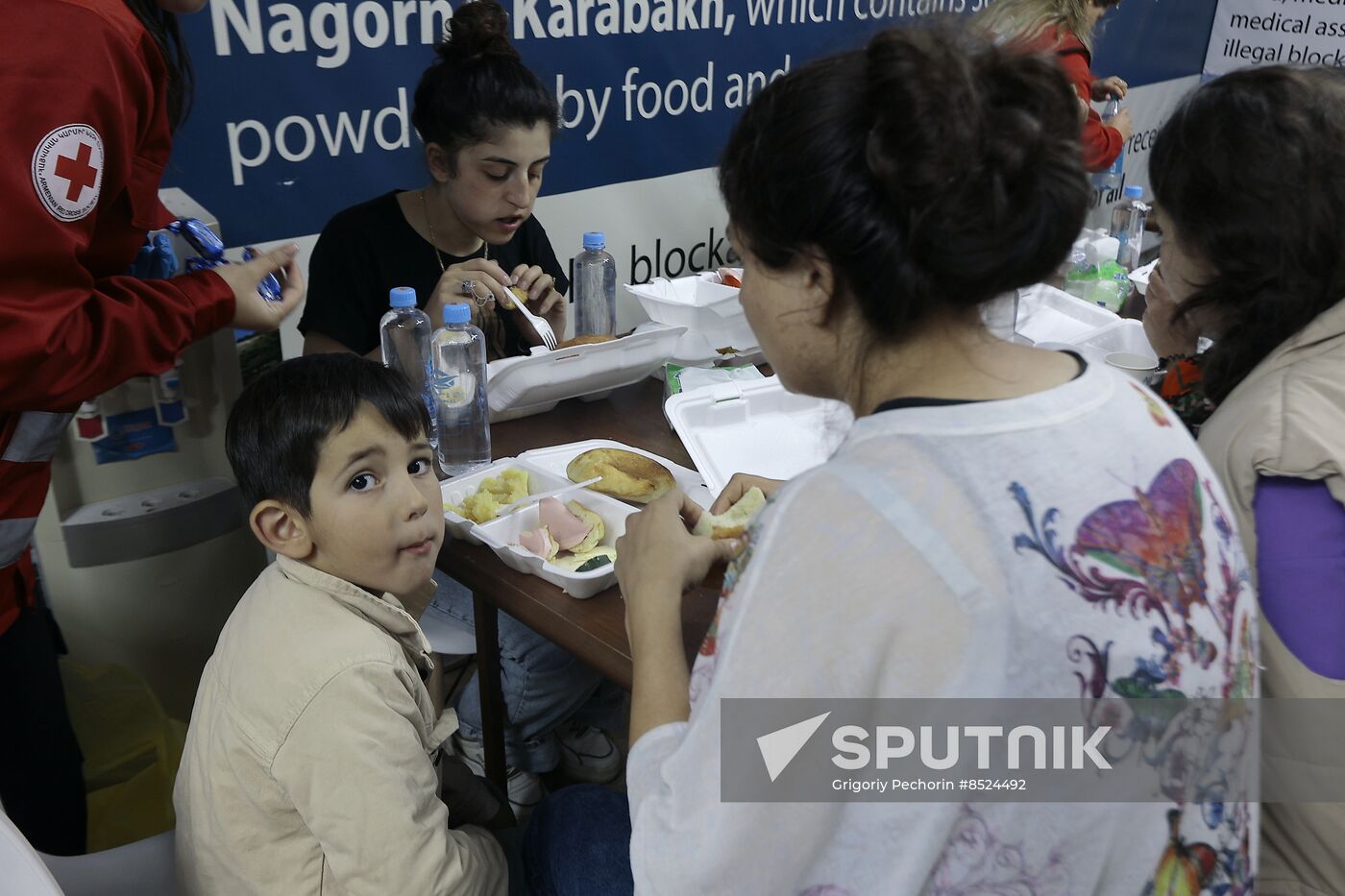 Armenia Azerbaijan Tensions Evacuees