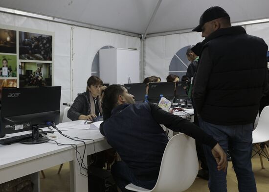 Armenia Azerbaijan Tensions Evacuees