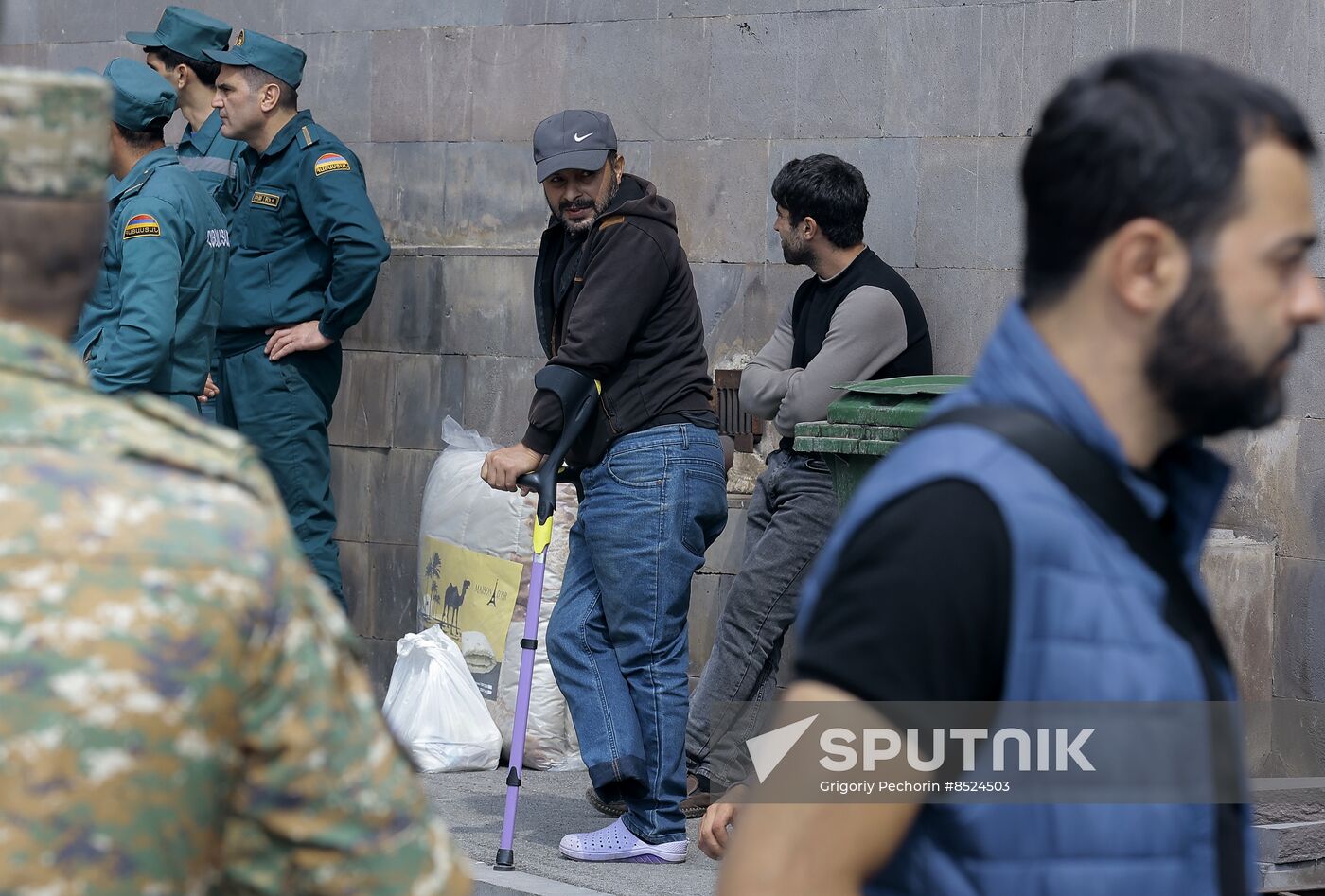 Armenia Azerbaijan Tensions Evacuees