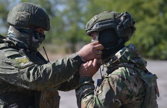 Russia Ukraine Military Operation Marines Awarding