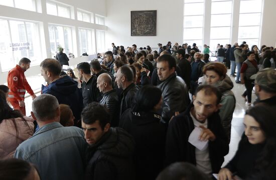 Armenia Azerbaijan Tensions Evacuees