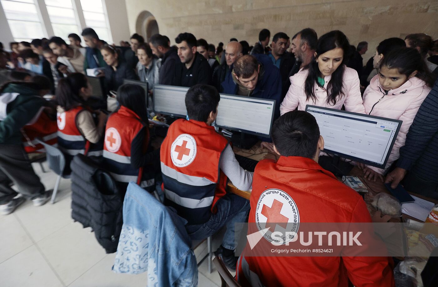 Armenia Azerbaijan Tensions Evacuees