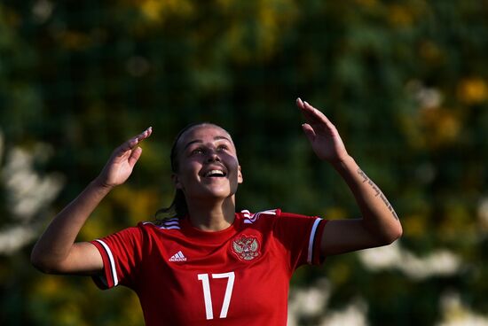 Russia Soccer Women Friendly Russia - Strogino