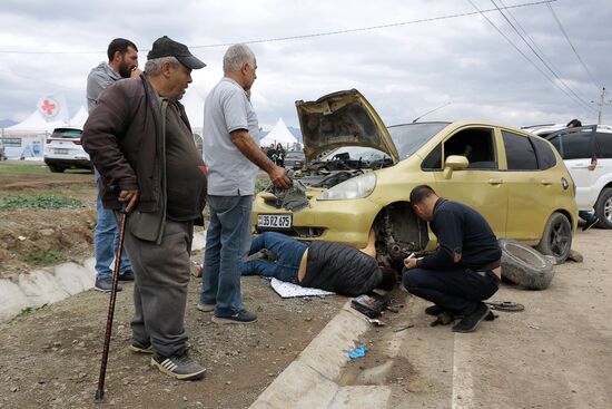 Armenia Azerbaijan Tensions Evacuees