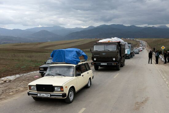 Armenia Azerbaijan Tensions Evacuees