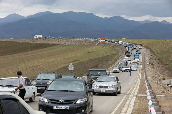 Armenia Azerbaijan Tensions Evacuees