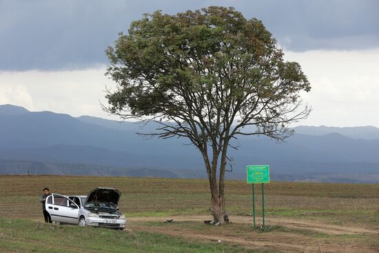 Armenia Azerbaijan Tensions Evacuees