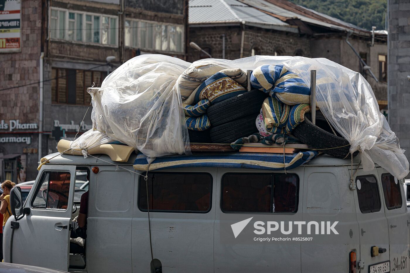 Armenia Azerbaijan Tensions Refugees