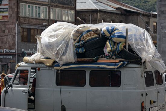 Armenia Azerbaijan Tensions Refugees