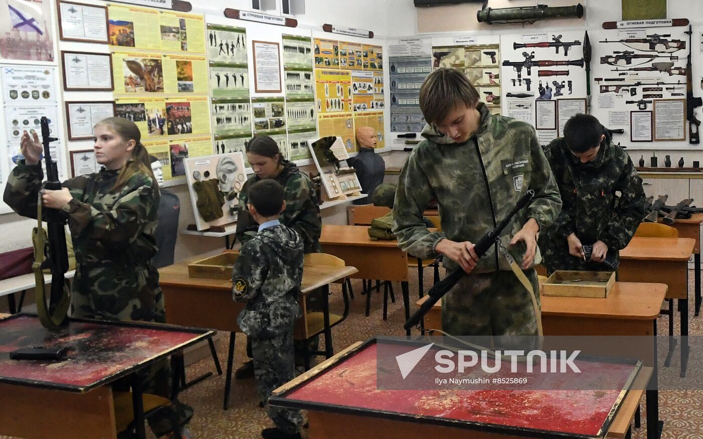 Russia Education Basic Military Training