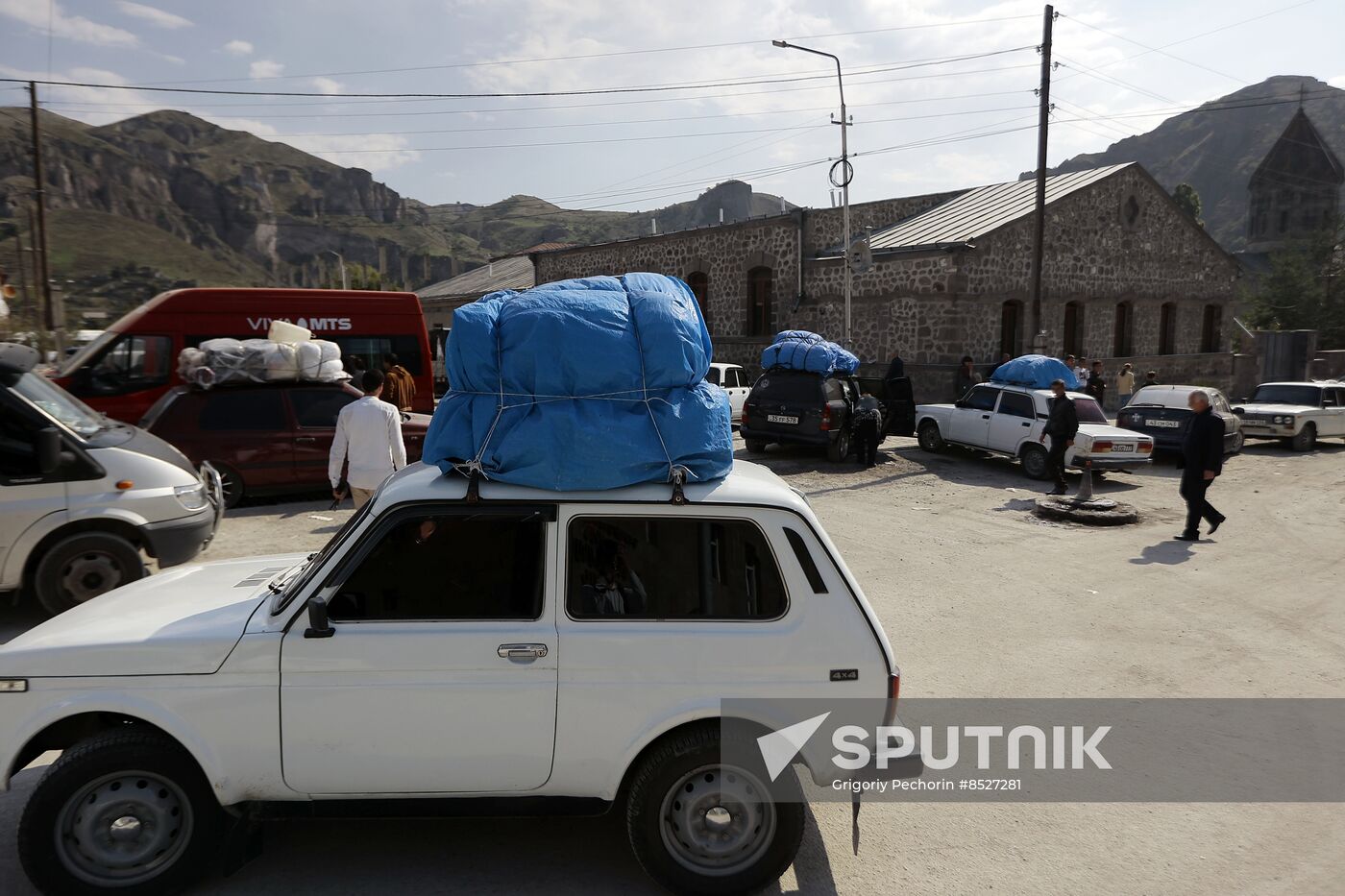 Armenia Azerbaijan Tensions Refugees