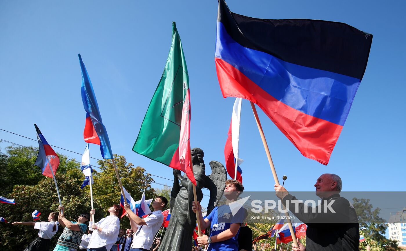 Russia New Regions Accession Day