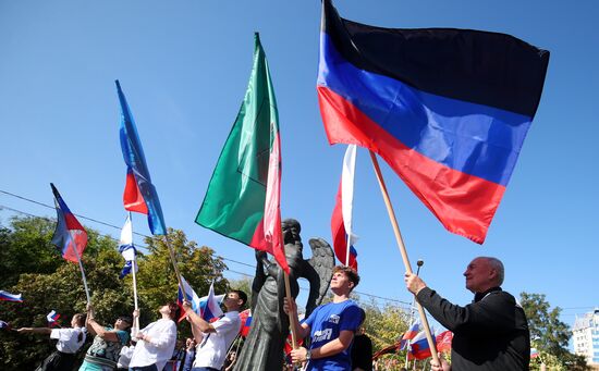 Russia New Regions Accession Day