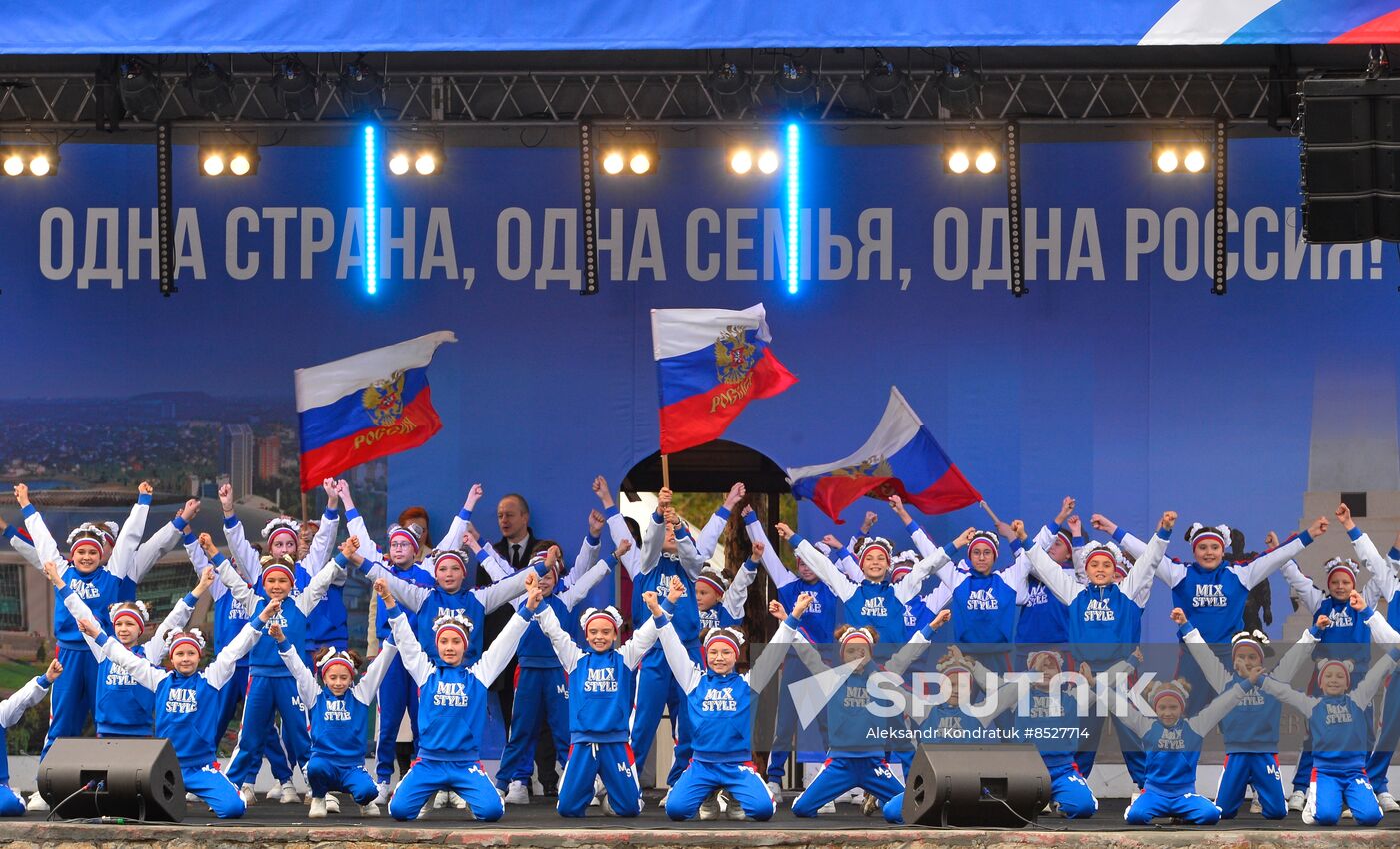 Russia New Regions Accession Day