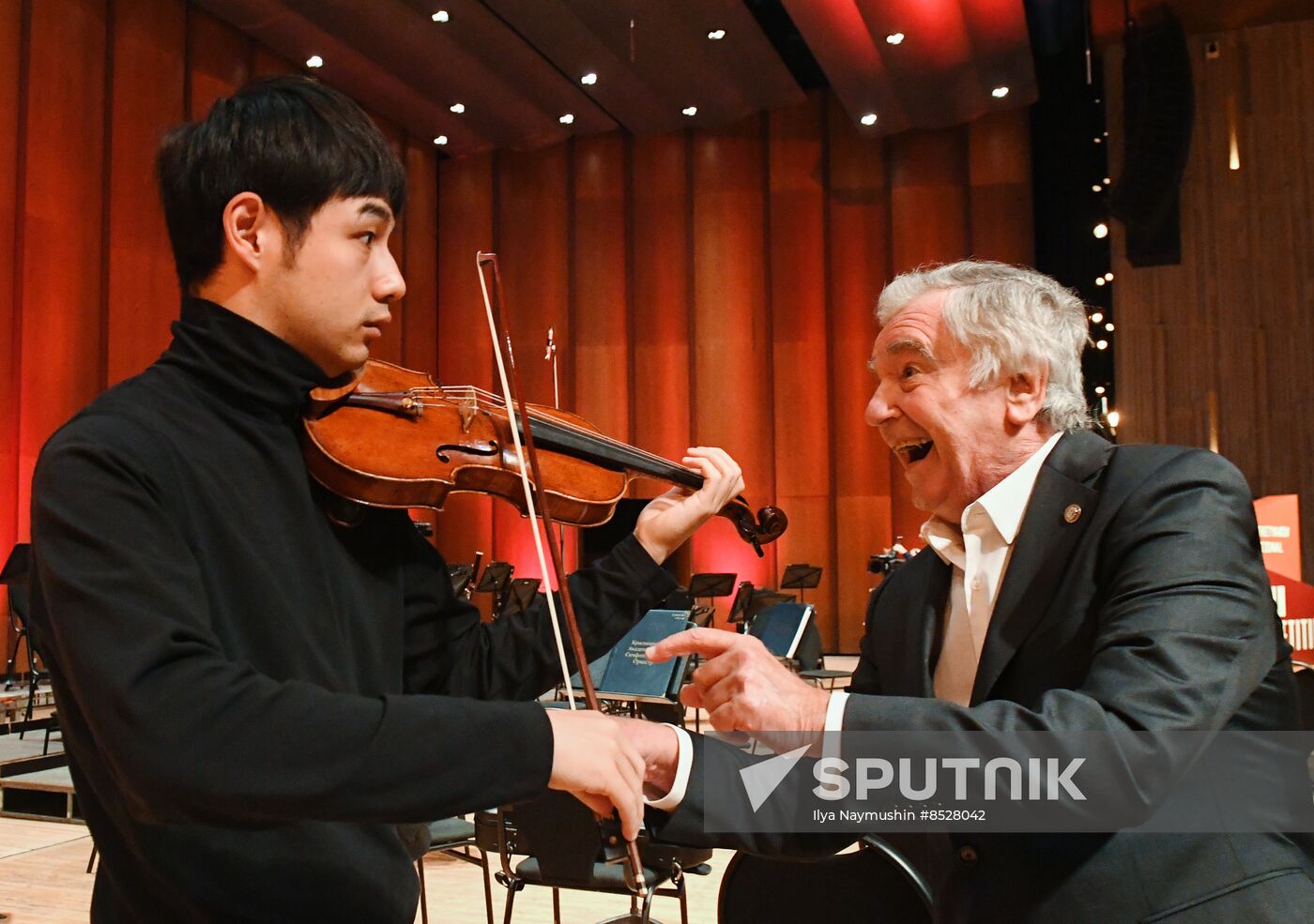 Russia Music Violin Competition
