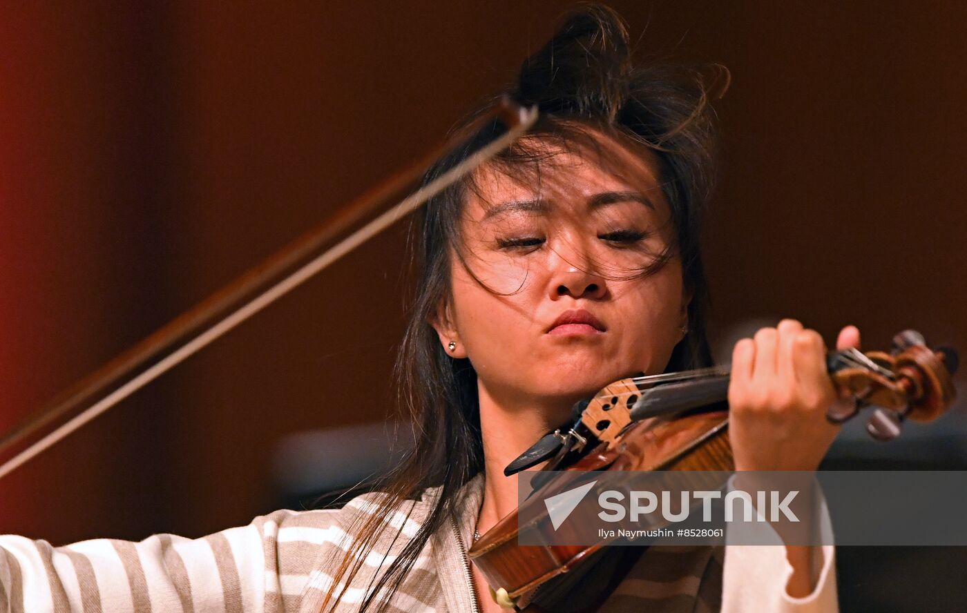 Russia Music Violin Competition