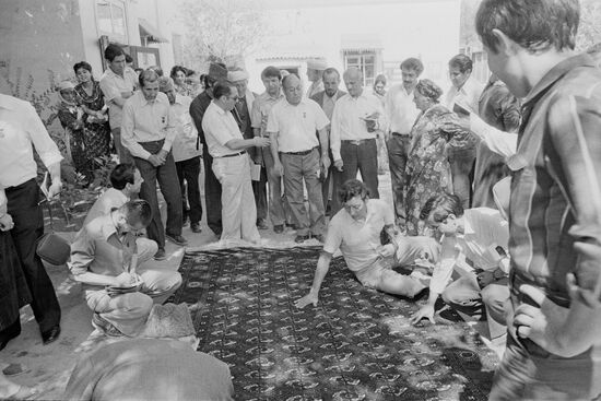 Democratic Republic of Afghanistan delegation visits Soviet Union