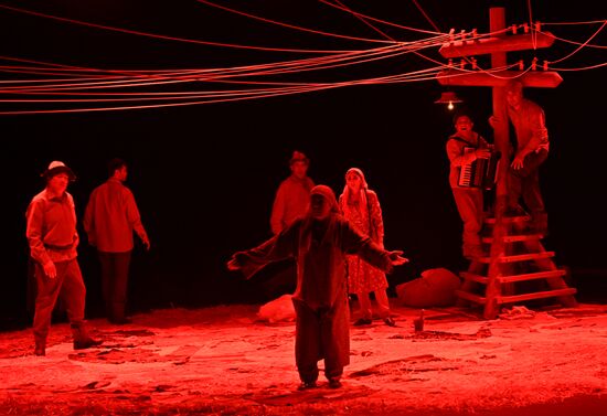 Russia Chekhov Theatre Festival Mother Field