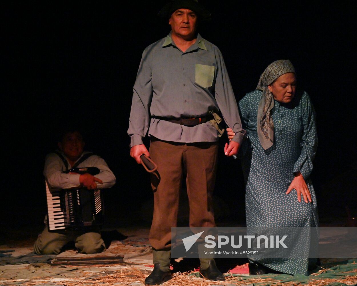 Russia Chekhov Theatre Festival Mother Field