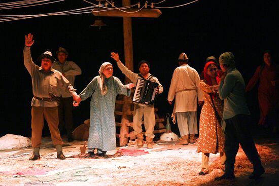 Russia Chekhov Theatre Festival Mother Field