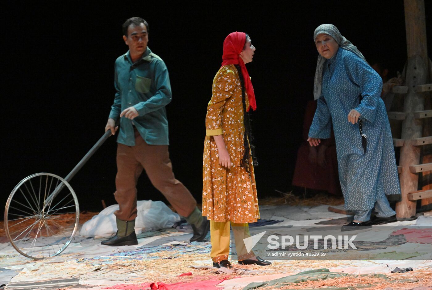 Russia Chekhov Theatre Festival Mother Field