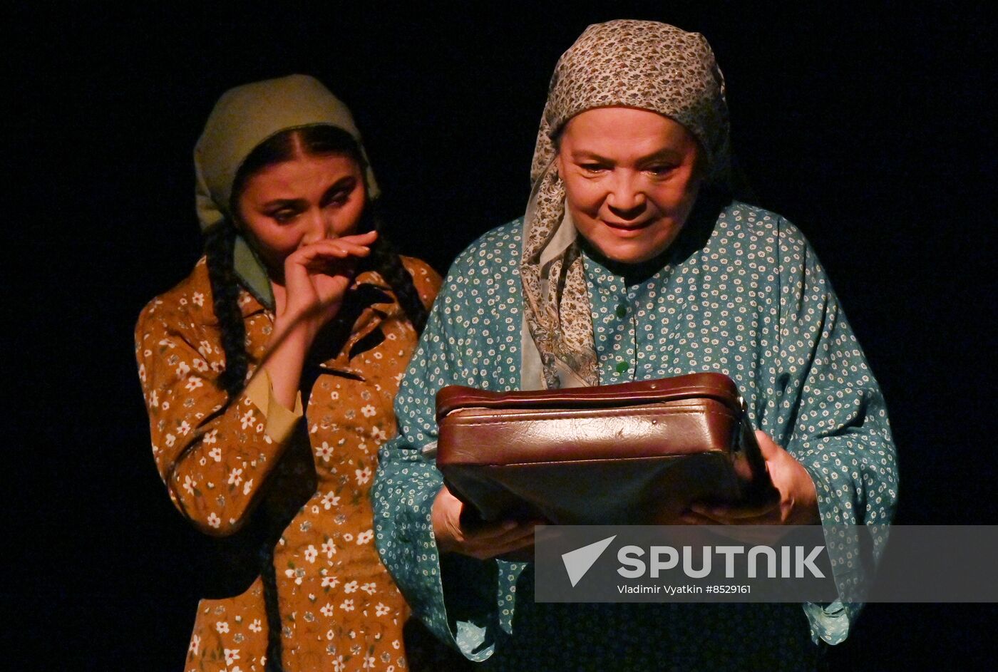 Russia Chekhov Theatre Festival Mother Field
