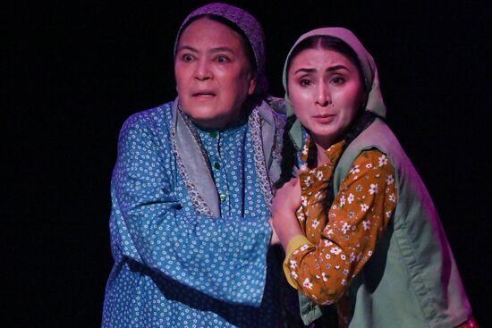 Russia Chekhov Theatre Festival Mother Field