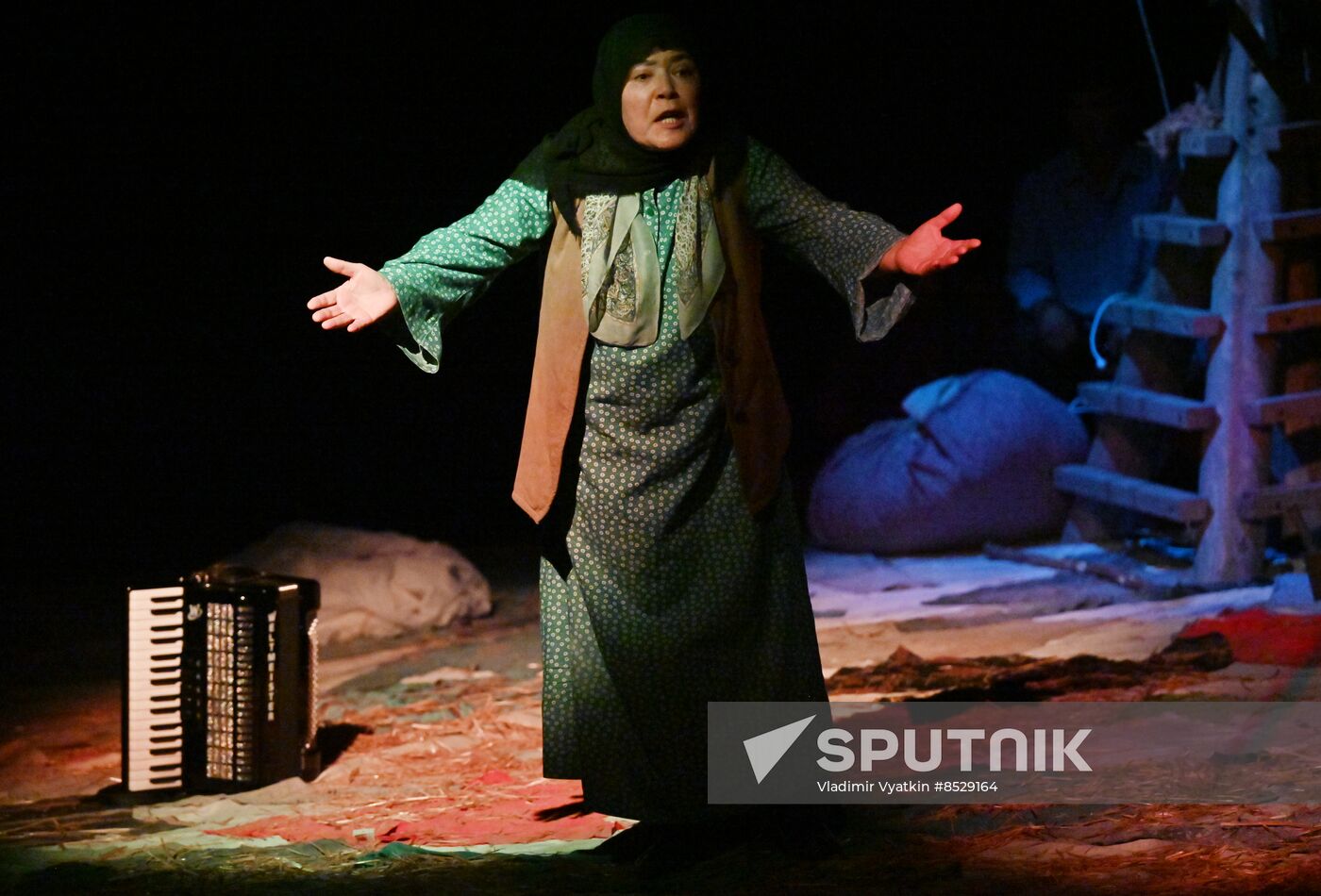 Russia Chekhov Theatre Festival Mother Field