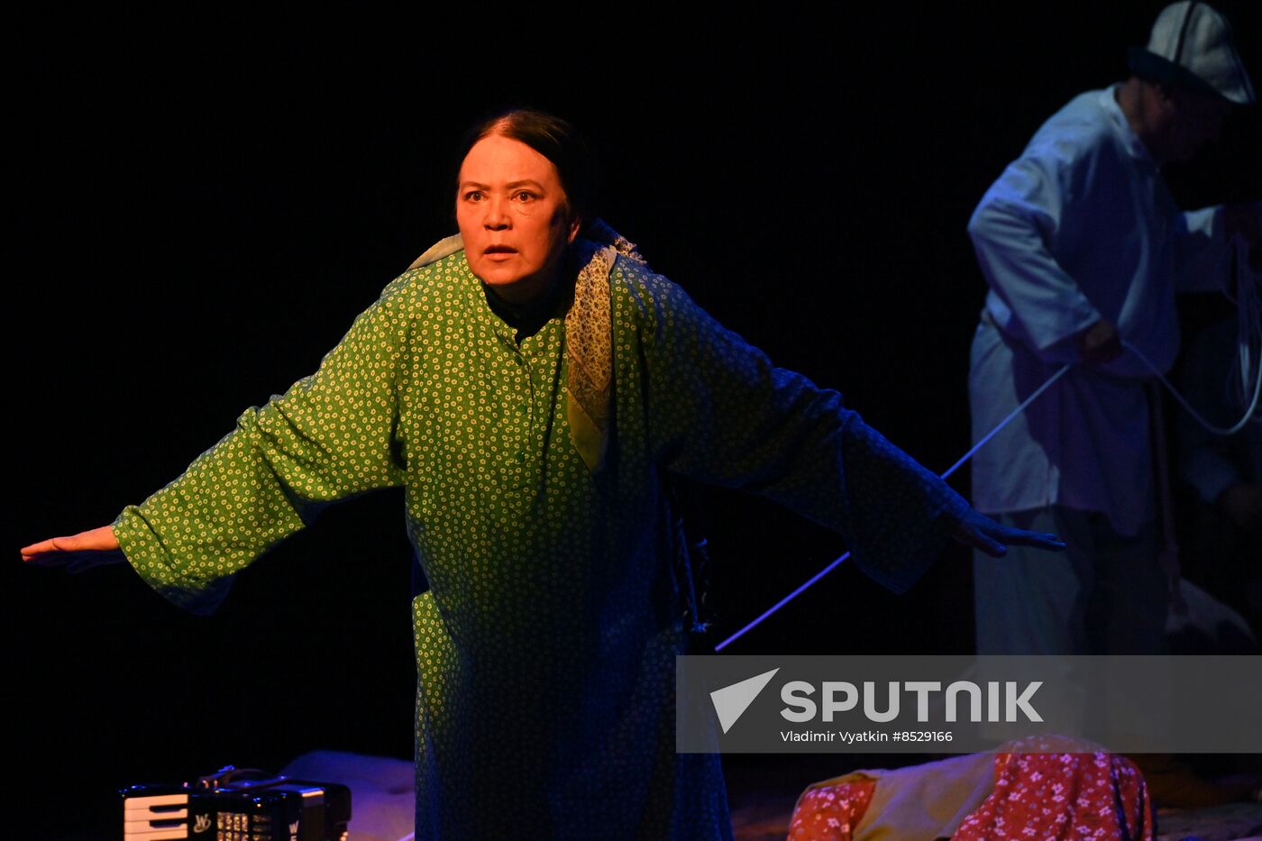 Russia Chekhov Theatre Festival Mother Field