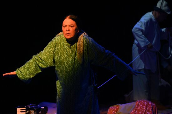Russia Chekhov Theatre Festival Mother Field