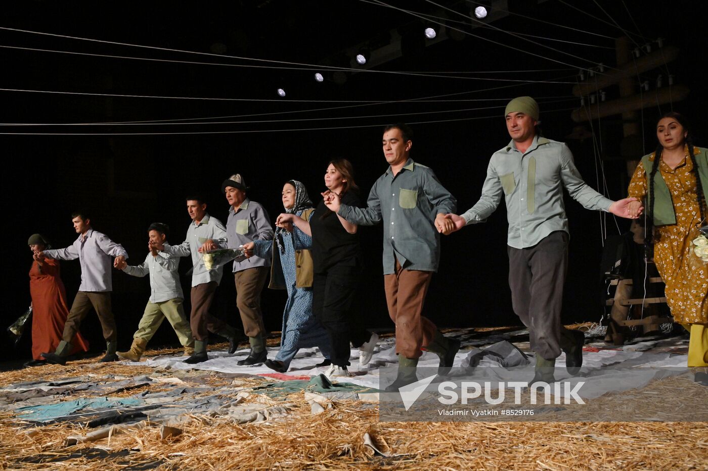 Russia Chekhov Theatre Festival Mother Field