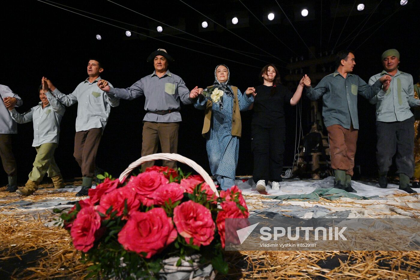 Russia Chekhov Theatre Festival Mother Field