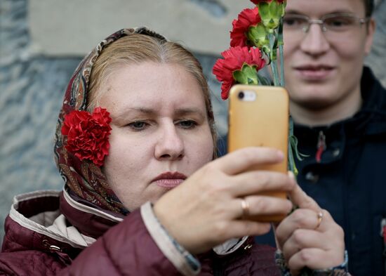 Russia Regions Constitutional Crisis Anniversary