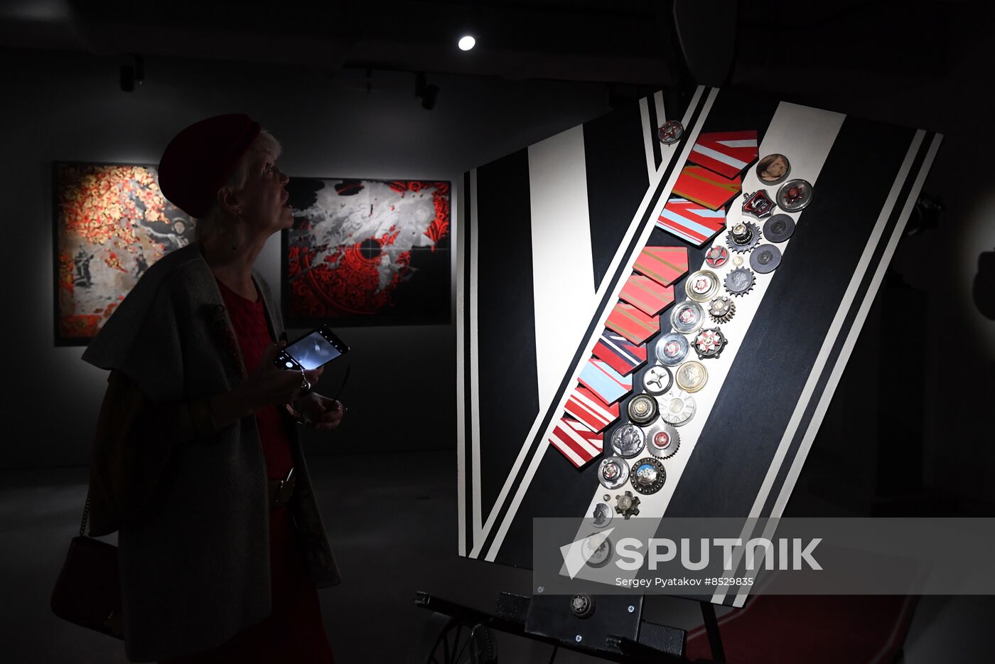 Russia Modern Art Exhibition
