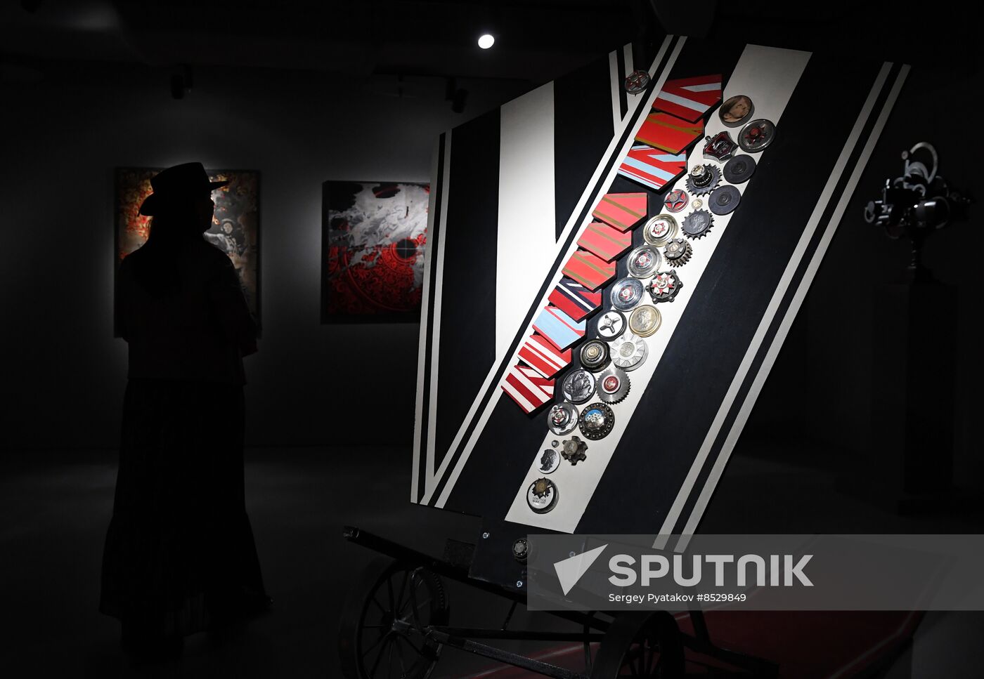 Russia Modern Art Exhibition