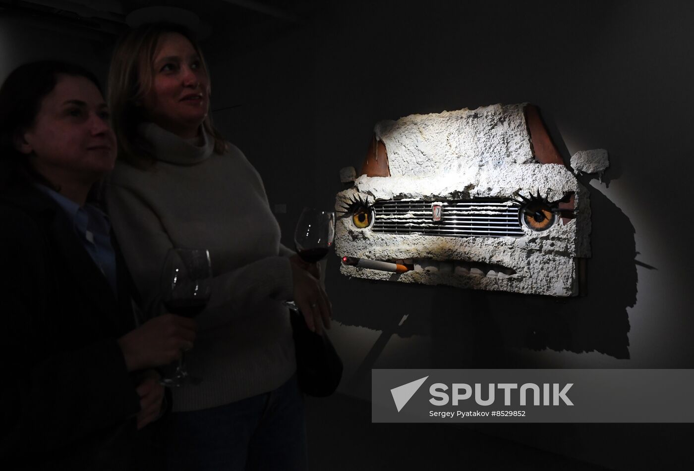Russia Modern Art Exhibition