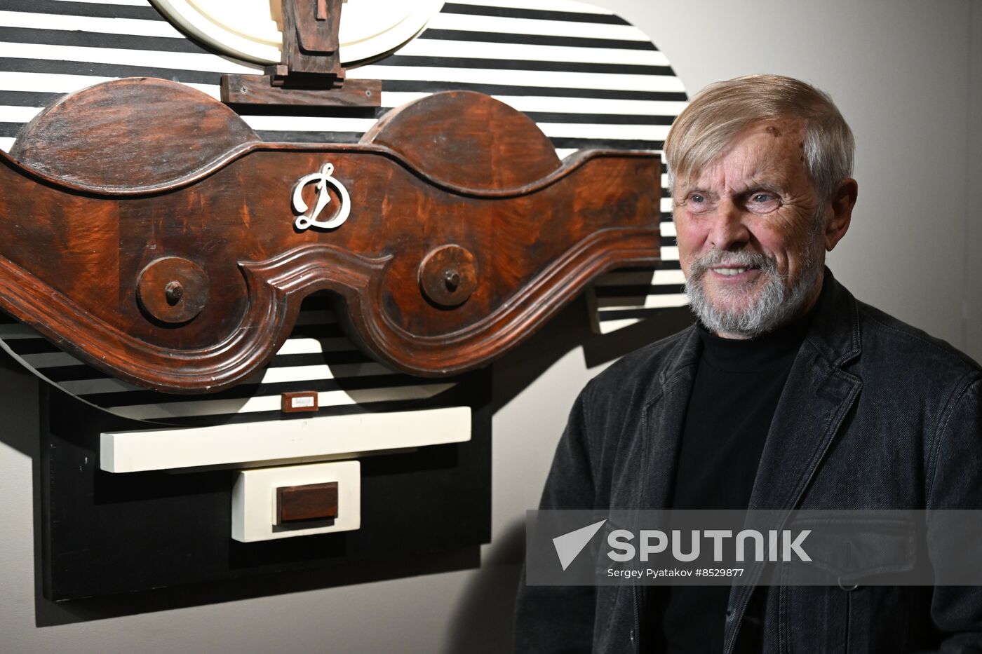 Russia Modern Art Exhibition
