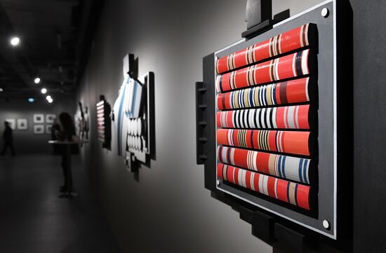 Russia Modern Art Exhibition