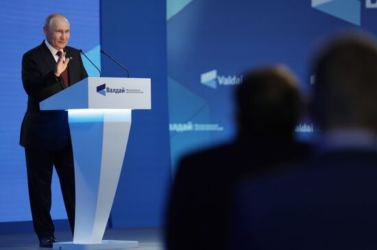 Russia Putin Valdai Discussion Club