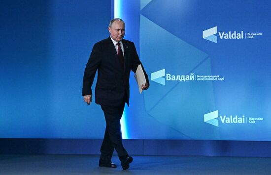 Russia Putin Valdai Discussion Club