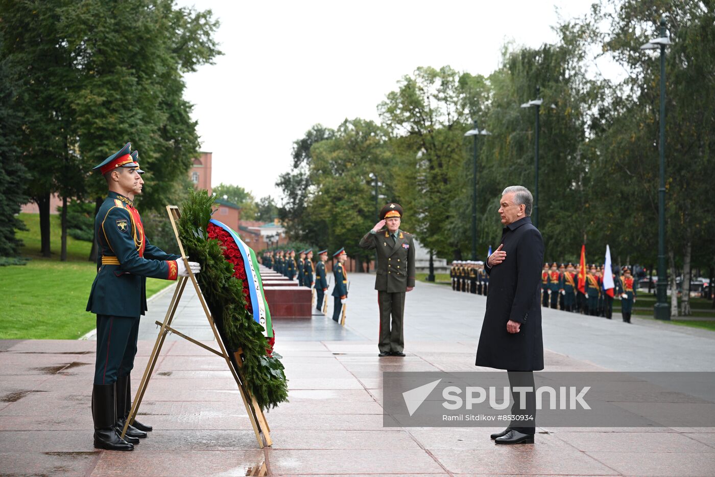 Russia Uzbekistan Wreath Laying