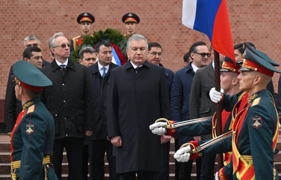 Russia Uzbekistan Wreath Laying