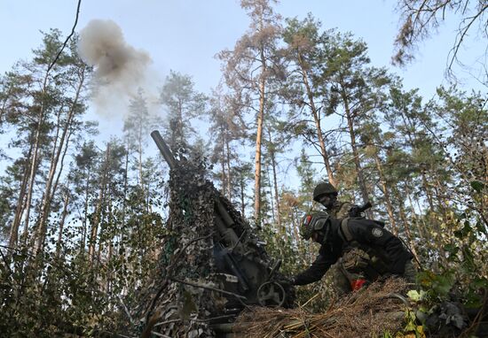 Russia Ukraine Military Operation Mortar Unit