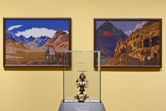 Russia Art Roerich Exhibition