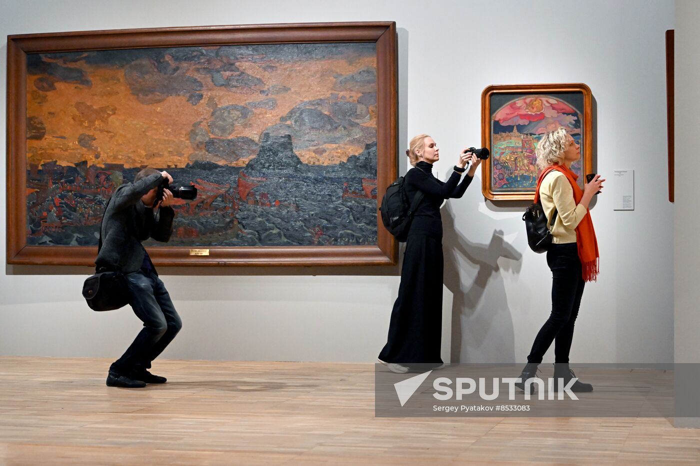 Russia Art Roerich Exhibition