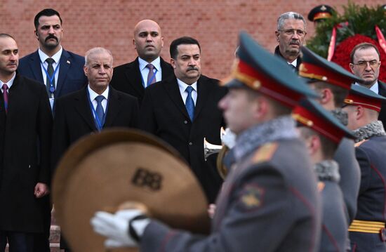 Russia Iraq Wreath Laying