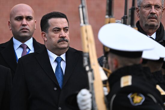 Russia Iraq Wreath Laying