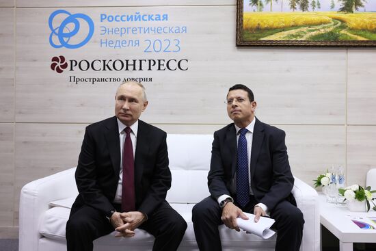 Russia Putin Energy Week Forum