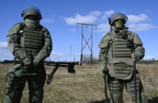 Russia Ukraine Military Operation Sappers